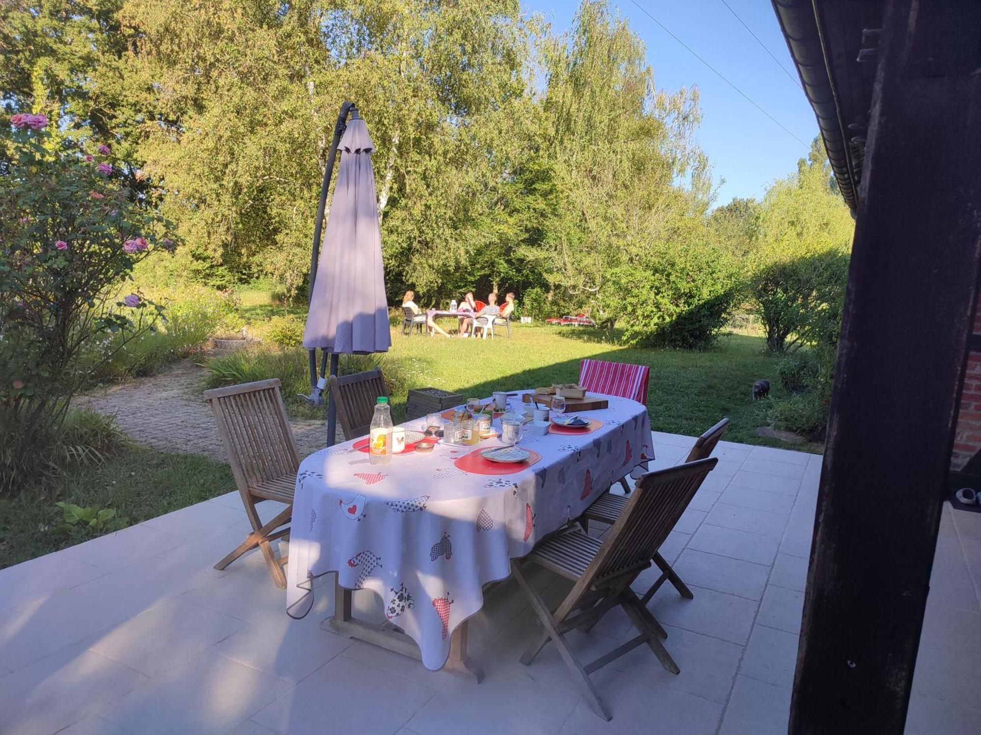Chambre D'Hotes A La Campagne "Le Coudry" Serley Buitenkant foto